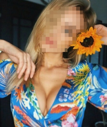 Встреча со мной - это незабываемый опыт и наслаждение каждой минуты. Я легкая на подъем и открыта к новым приключениям. Ласковая и чувственная, я понимаю и удовлетворю твои самые сокровенные желания. Мои услуги охватывают все, от умного разговора до страстных игр в постели. У меня роскошные формы и привлекательное лицо, что подтверждают мои фотографии. Мои клиенты говорят, что со мной время останавливается. Я живу в самом сердце Москвы и готова пригласить вас в мой комфортабельный уютный апартамент или приехать к вам. Не упустите возможность испытать настоящую страсть и насладиться жизнью со мной - ты заслуживаешь самого лучшего! 😘🔥 Карина